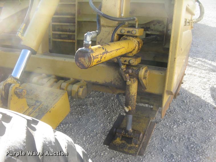 image for item L3923 IMC 16E-288 scraper