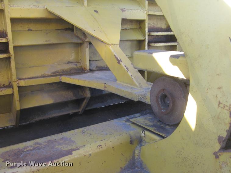 image for item L3923 IMC 16E-288 scraper