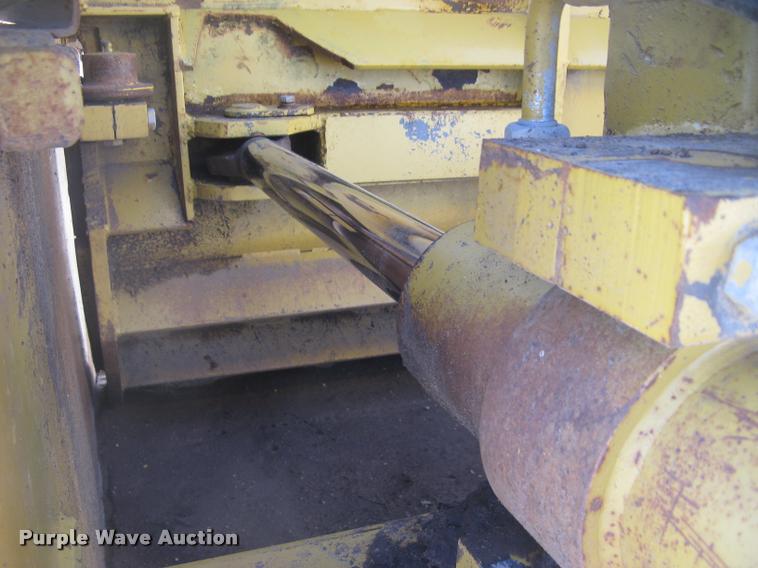 image for item L3923 IMC 16E-288 scraper