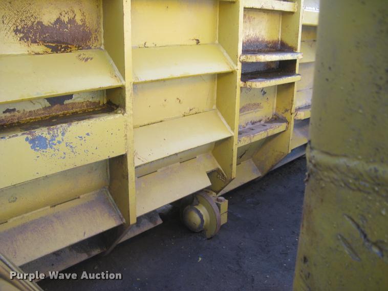 image for item L3923 IMC 16E-288 scraper