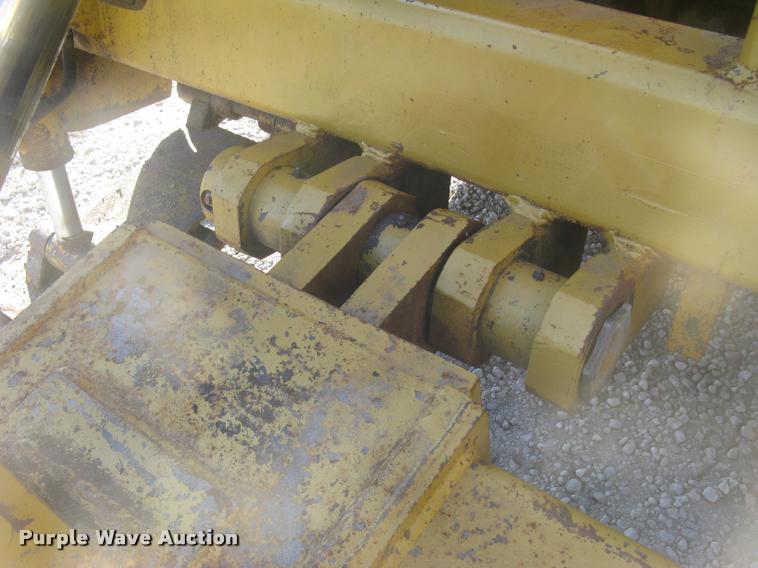 image for item L3923 IMC 16E-288 scraper