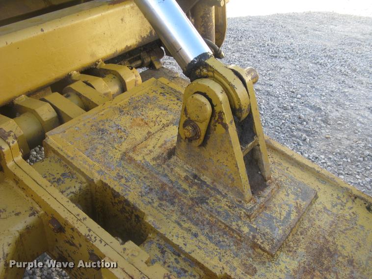 image for item L3923 IMC 16E-288 scraper