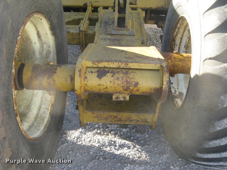 image for item L3923 IMC 16E-288 scraper