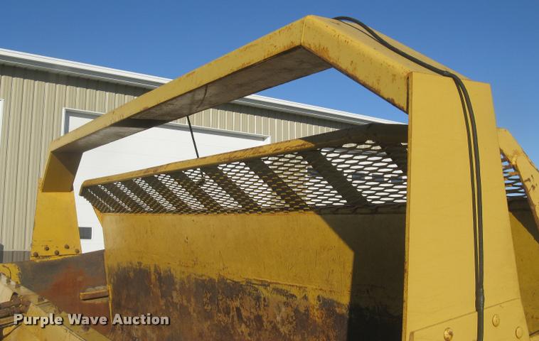 image for item L3923 IMC 16E-288 scraper