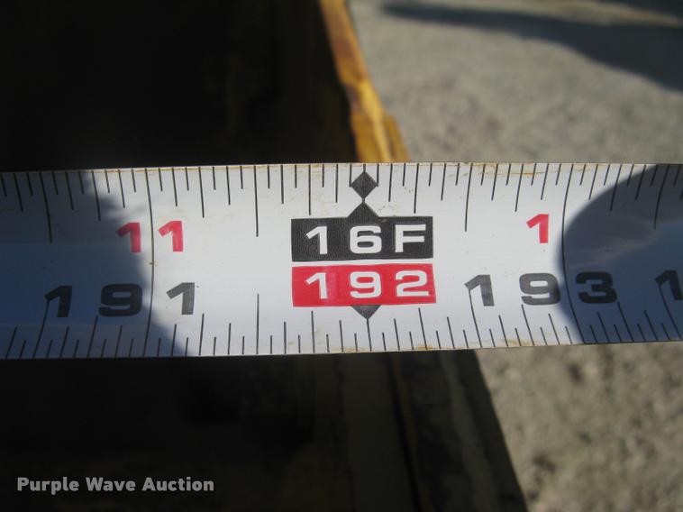 image for item L3923 IMC 16E-288 scraper