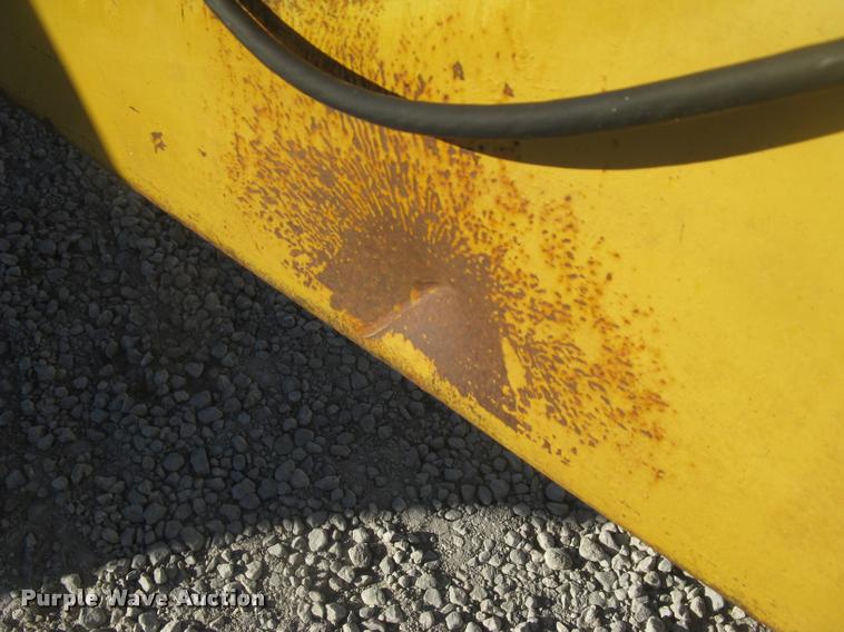 image for item L3923 IMC 16E-288 scraper