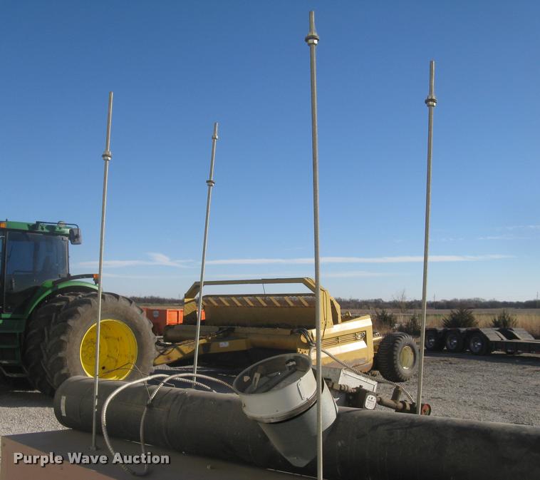 image for item L3924 2006 Reznor RA350 oil burner heater