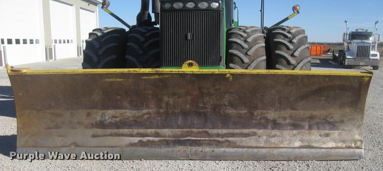 image for item L3926 Degelman 7900 six-way dozer blade