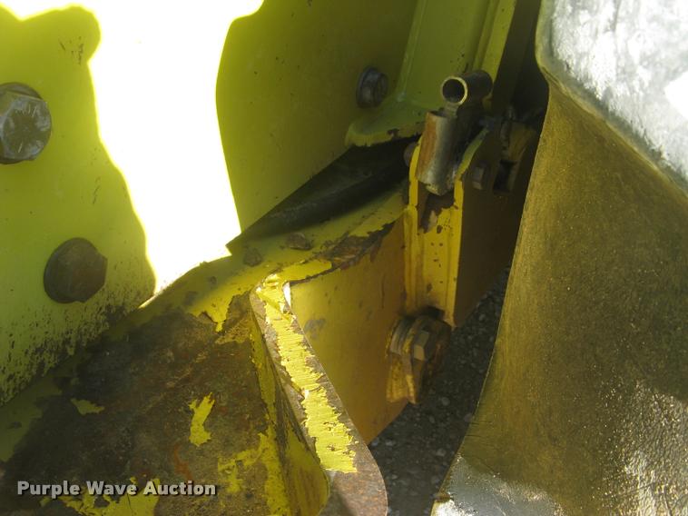 image for item L3926 Degelman 7900 six-way dozer blade