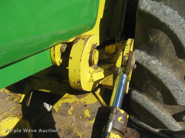 image for item L3926 Degelman 7900 six-way dozer blade