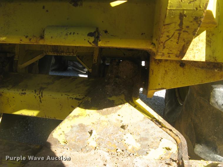 image for item L3926 Degelman 7900 six-way dozer blade