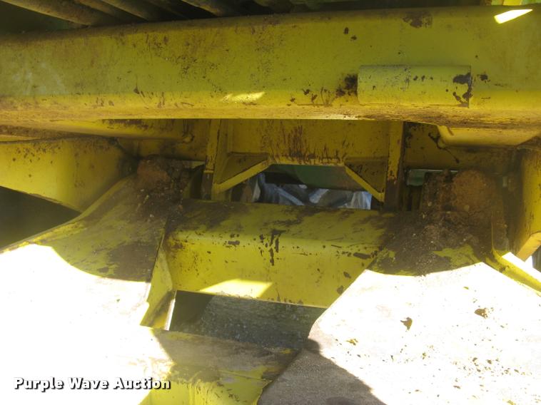 image for item L3926 Degelman 7900 six-way dozer blade