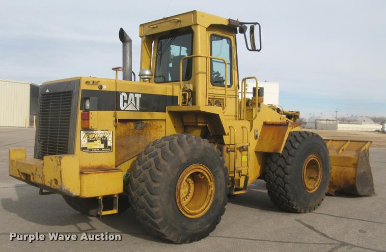 image for item L3927 1992 Caterpillar 950F wheel loader