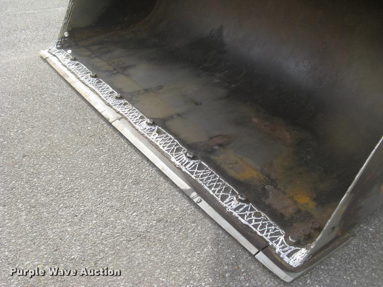 image for item L3927 1992 Caterpillar 950F wheel loader