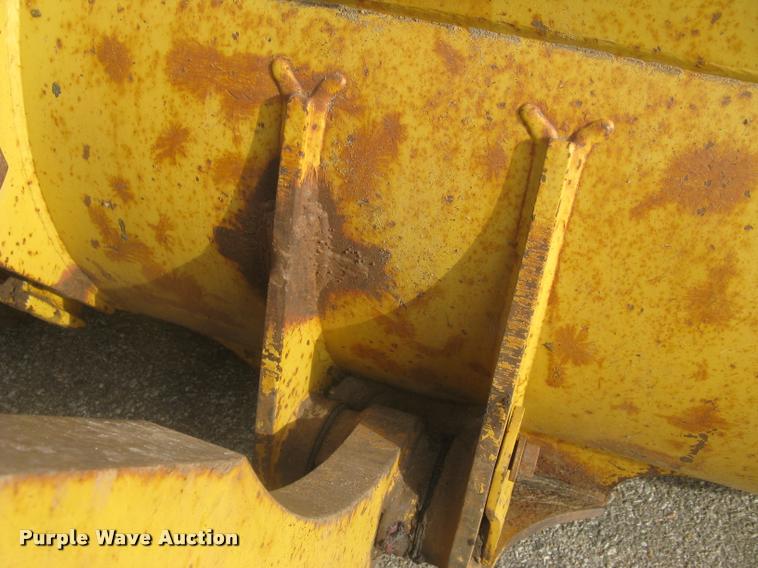 image for item L3927 1992 Caterpillar 950F wheel loader
