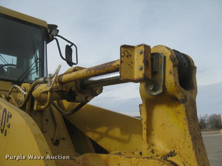 image for item L3927 1992 Caterpillar 950F wheel loader