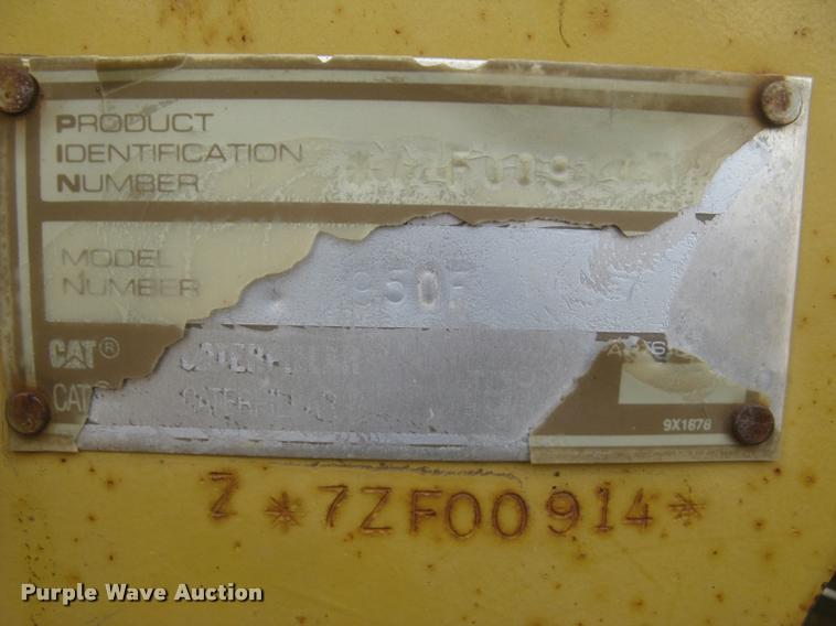 image for item L3927 1992 Caterpillar 950F wheel loader