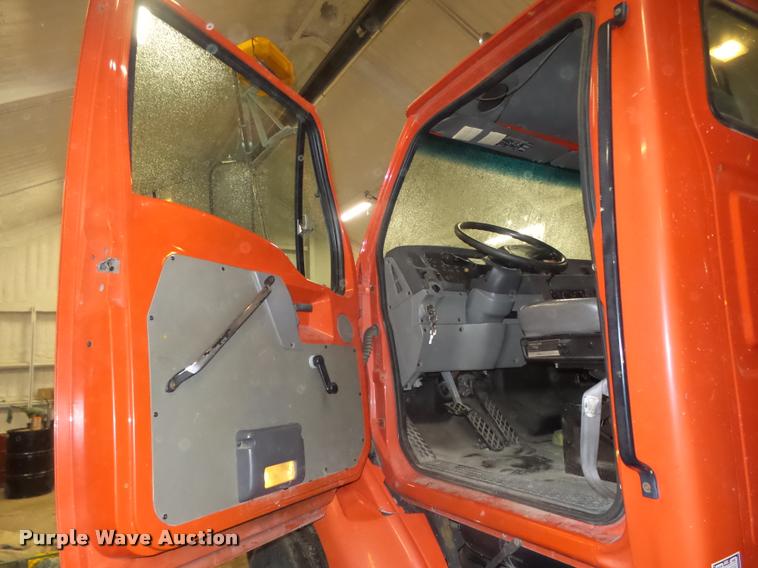 image for item L4184 1999 Sterling L8513 flatbed truck with crane