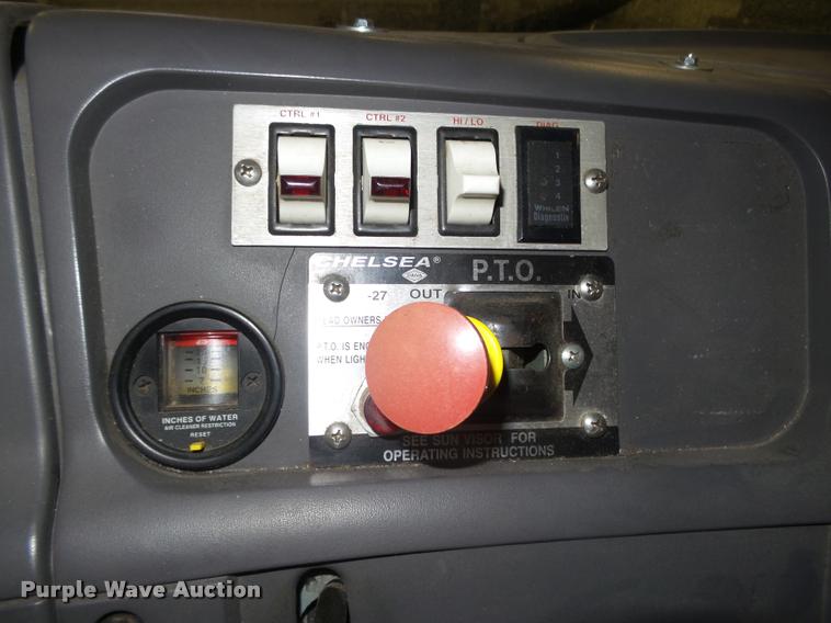 image for item L4184 1999 Sterling L8513 flatbed truck with crane