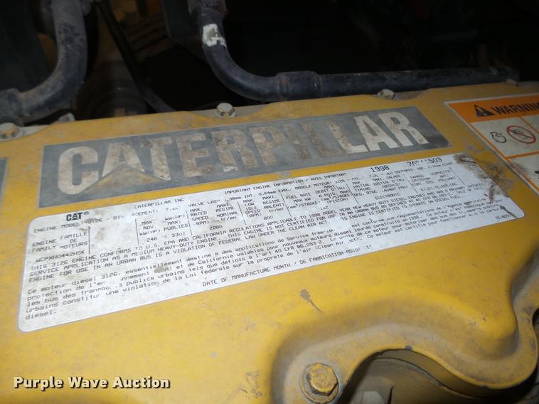 image for item L4184 1999 Sterling L8513 flatbed truck with crane