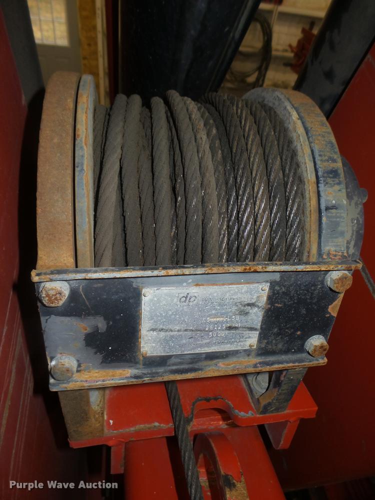 image for item L4184 1999 Sterling L8513 flatbed truck with crane