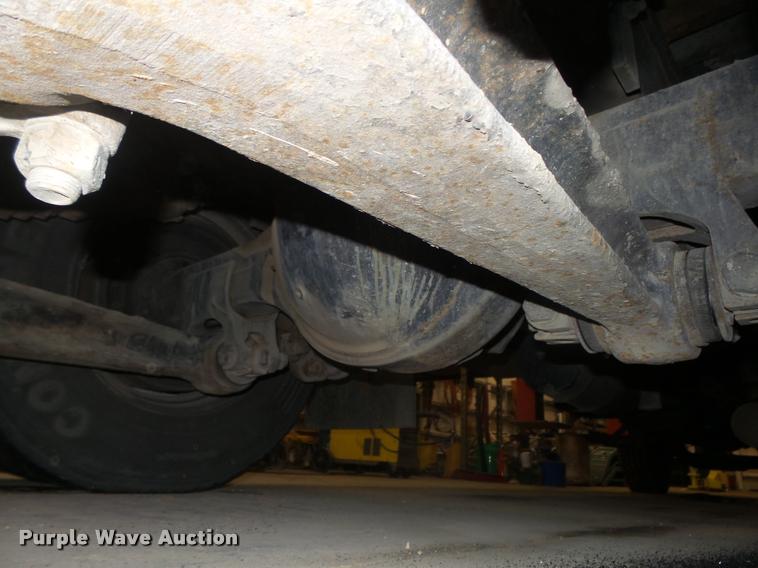 image for item L4184 1999 Sterling L8513 flatbed truck with crane