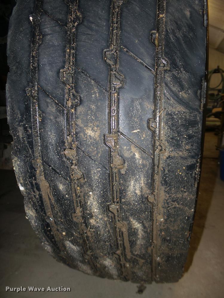 image for item L4184 1999 Sterling L8513 flatbed truck with crane