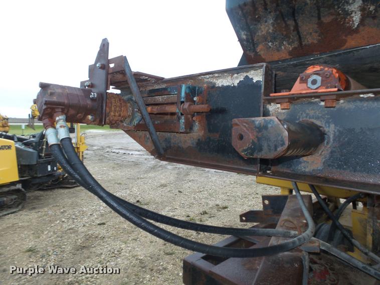 image for item L4186 Scat 482H compost turner