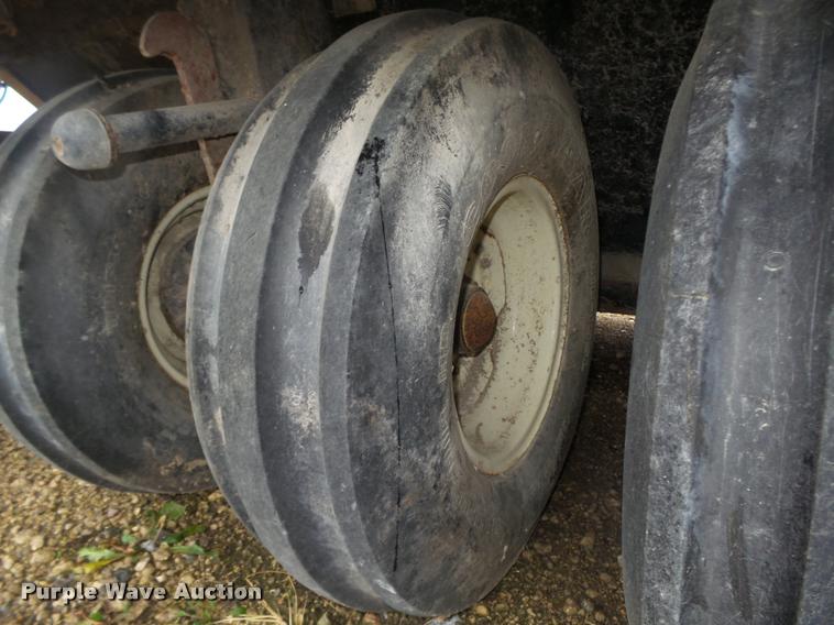 image for item L4186 Scat 482H compost turner