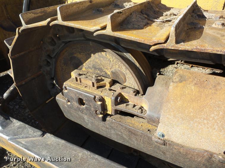 image for item L4463 1998 John Deere 850C dozer