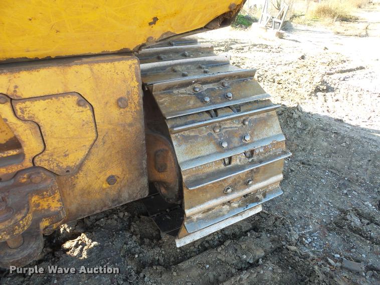 image for item L4463 1998 John Deere 850C dozer