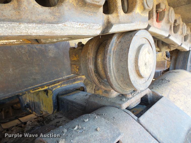 image for item L4463 1998 John Deere 850C dozer