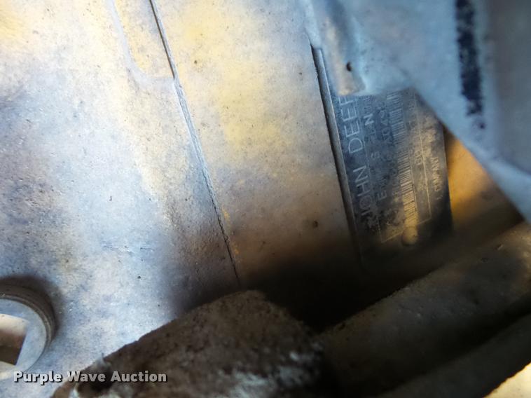 image for item L4463 1998 John Deere 850C dozer