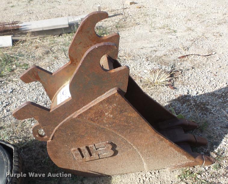 image for item L4466 WB excavator bucket