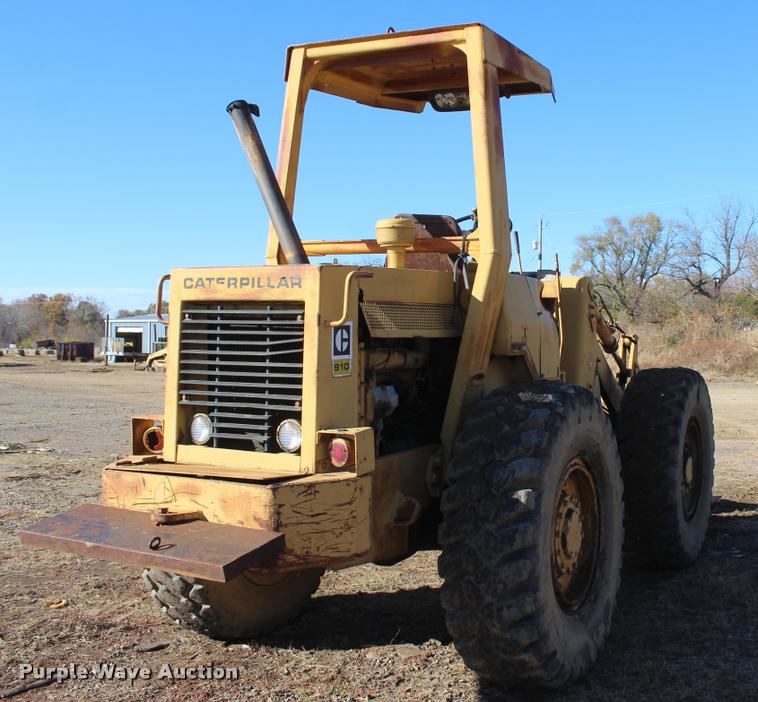 image for item L4923 1981 Caterpillar 910 wheel loader