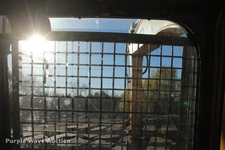 image for item L4925 2011 Kobelco SK260-9 excavator