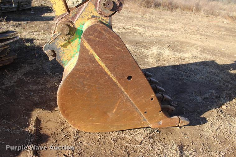 image for item L4925 2011 Kobelco SK260-9 excavator