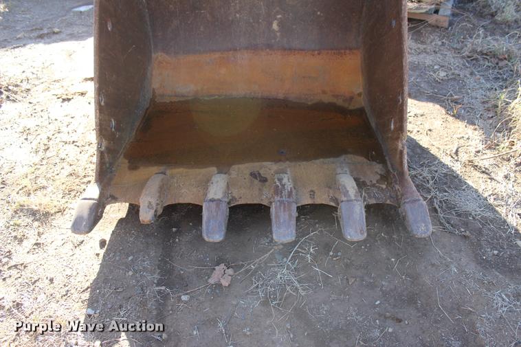 image for item L4925 2011 Kobelco SK260-9 excavator