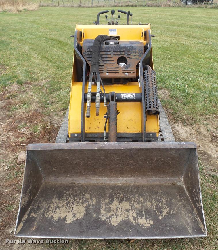 image for item L5528 2006 Boxer TL427 compact utility loader