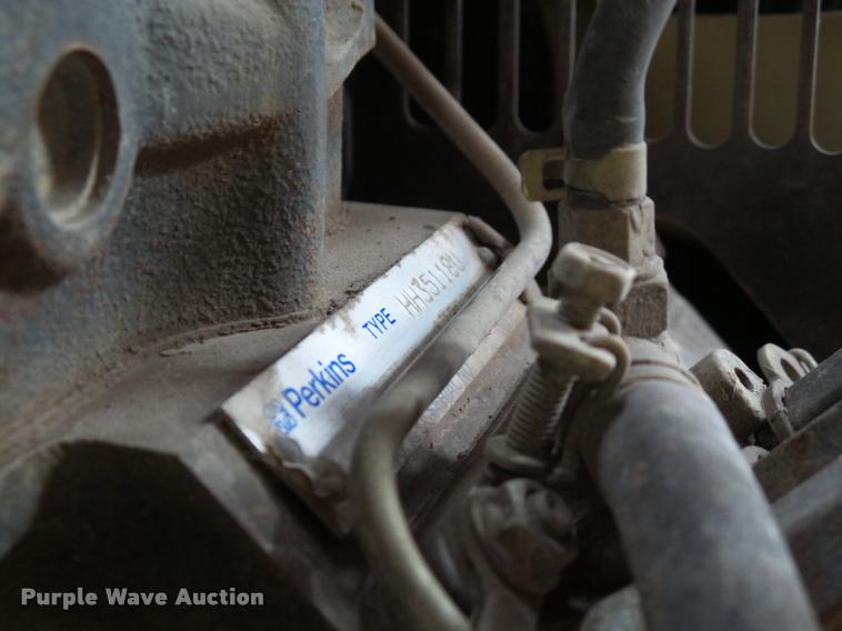 image for item L5528 2006 Boxer TL427 compact utility loader