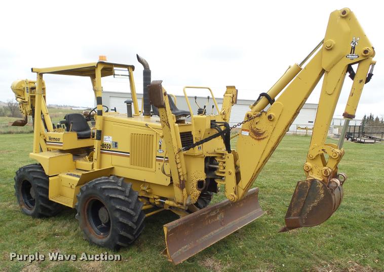 image for item L5529 1992 Vermeer V8050 cable plow