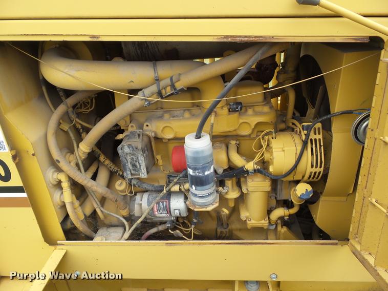 image for item L5529 1992 Vermeer V8050 cable plow