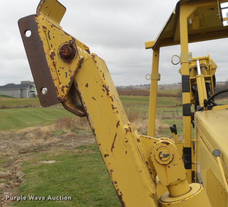 image for item L5529 1992 Vermeer V8050 cable plow