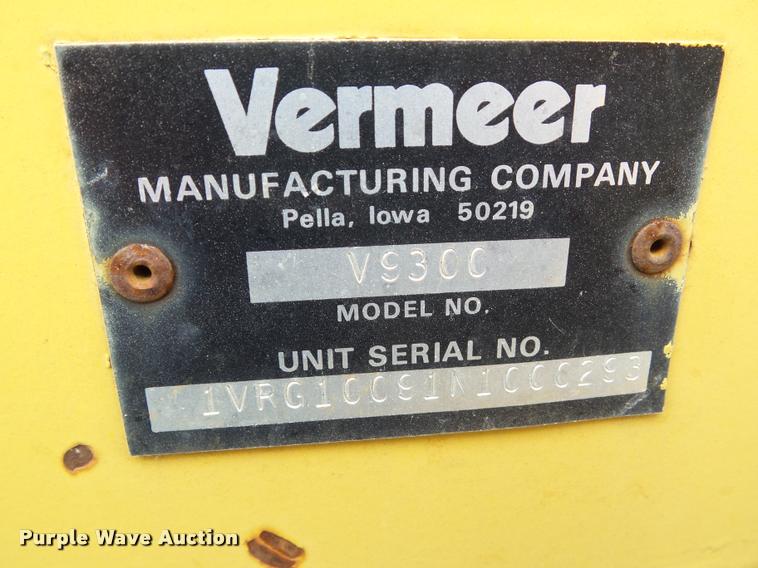 image for item L5529 1992 Vermeer V8050 cable plow