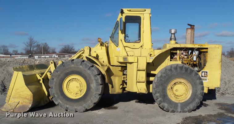 image for item L5535 1976 Caterpillar 980B wheel loader
