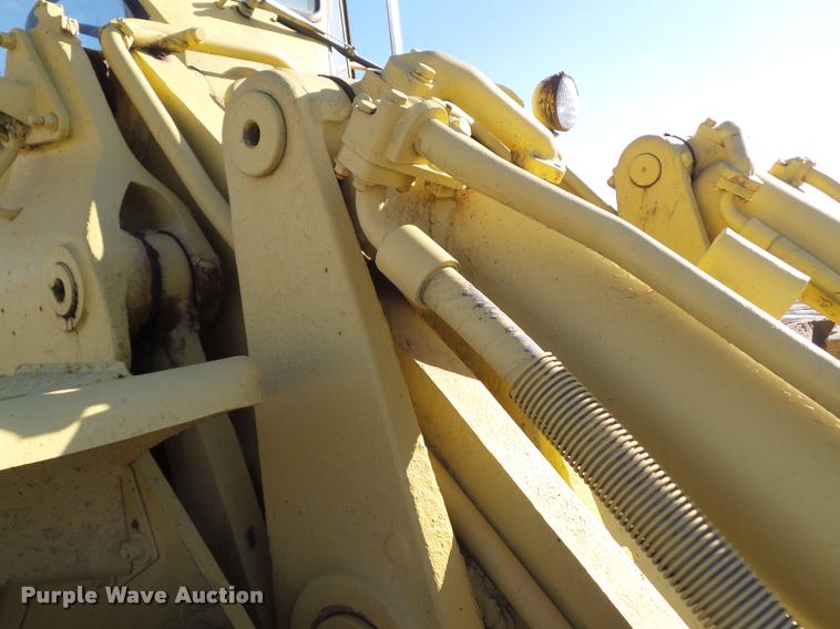 image for item L5535 1976 Caterpillar 980B wheel loader