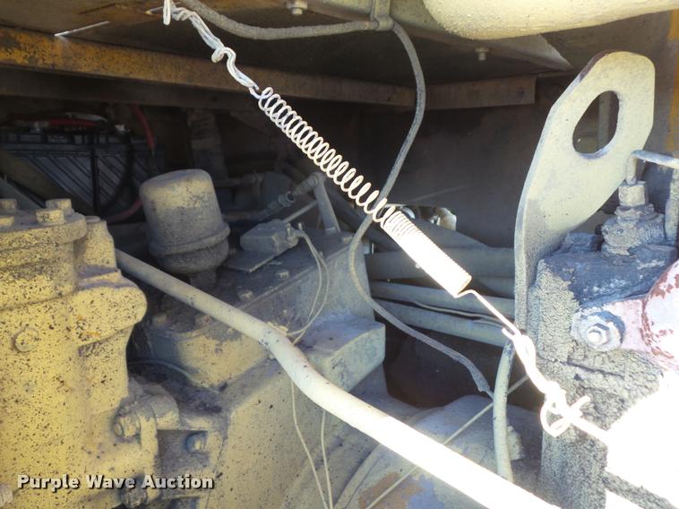 image for item L5535 1976 Caterpillar 980B wheel loader