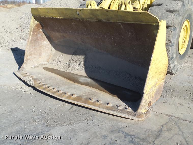 image for item L5535 1976 Caterpillar 980B wheel loader