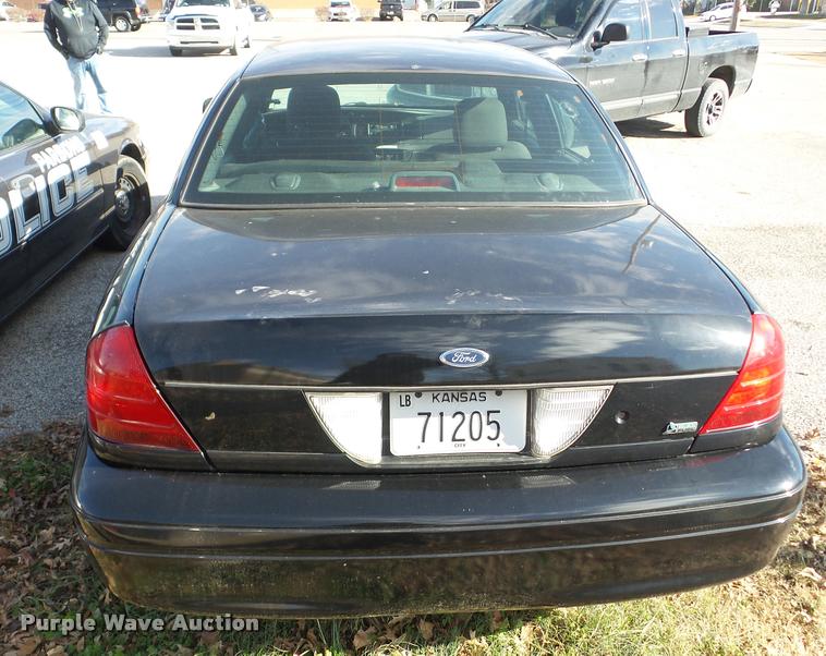 image for item AG9285 2009 Ford Crown Victoria Police Interceptor