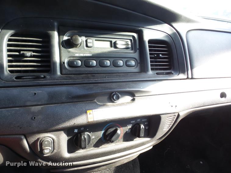image for item AG9285 2009 Ford Crown Victoria Police Interceptor